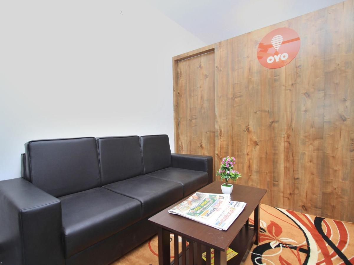 Oyo 12033 Hotel Royal Residence Bangalore Eksteriør bilde